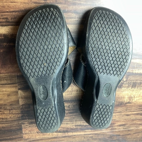 BOC Size 10M Black Pebbled Leather Buckled Slip On Mules Shoes BC 3133 - Picture 10 of 12